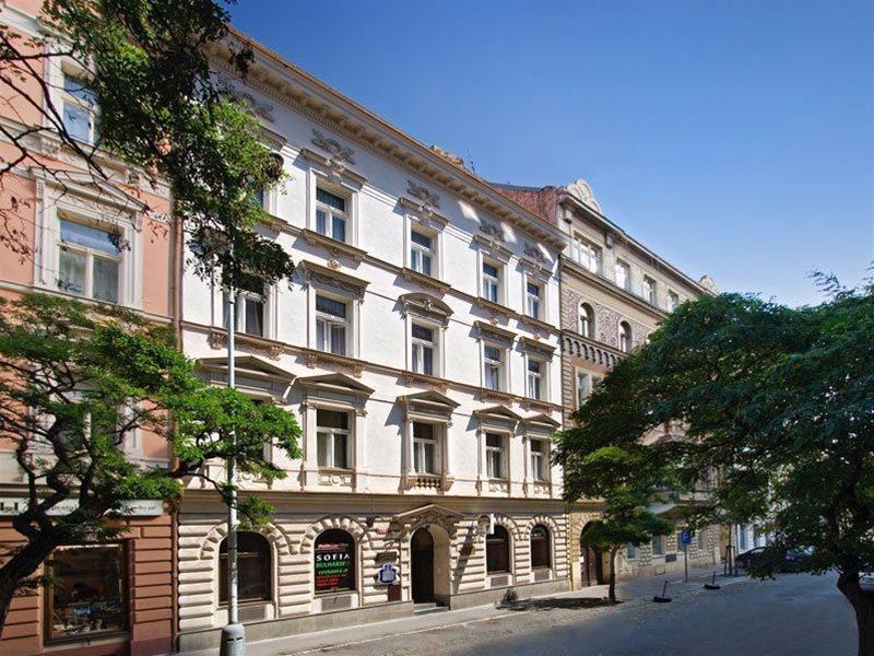 Hotel Sofia ปราก ภายนอก รูปภาพ
